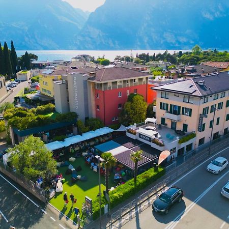 Hotel Aurora & Appartamenti 토르볼레 외부 사진