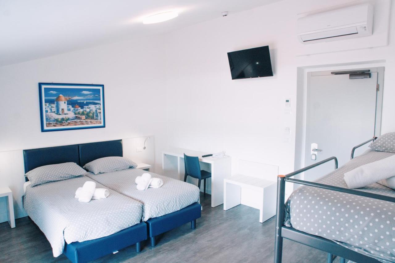 Hotel Aurora & Appartamenti 토르볼레 외부 사진