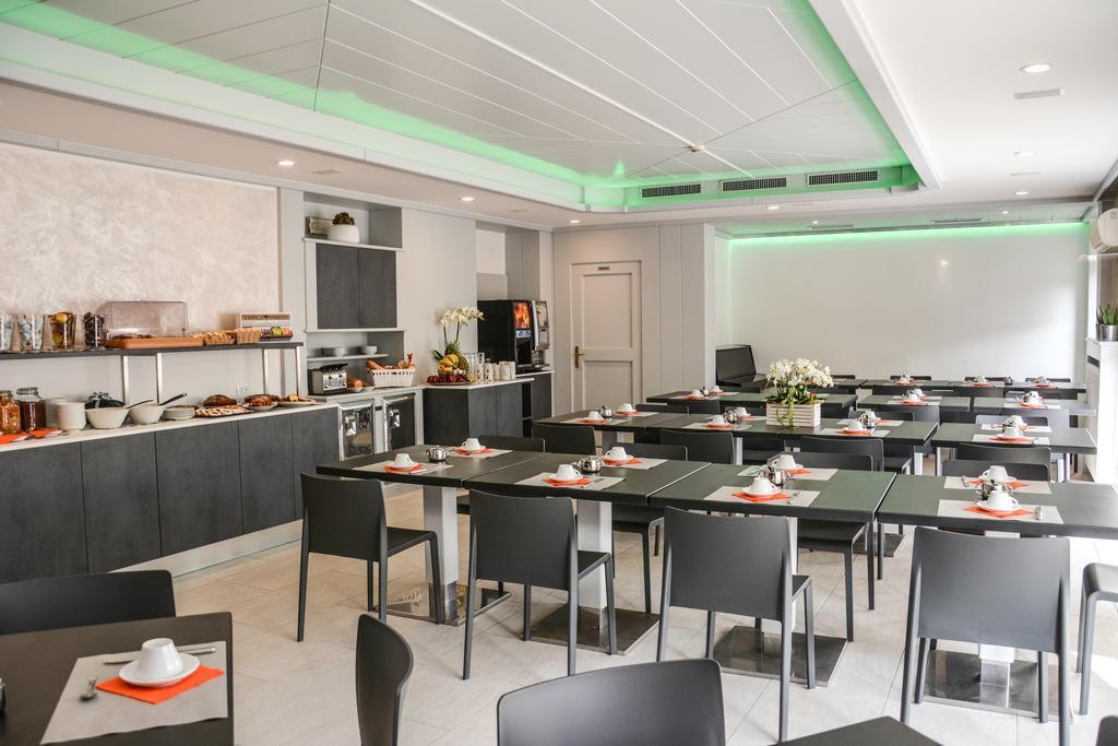 Hotel Aurora & Appartamenti 토르볼레 외부 사진